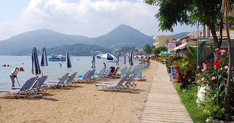 Strand in Messonghi